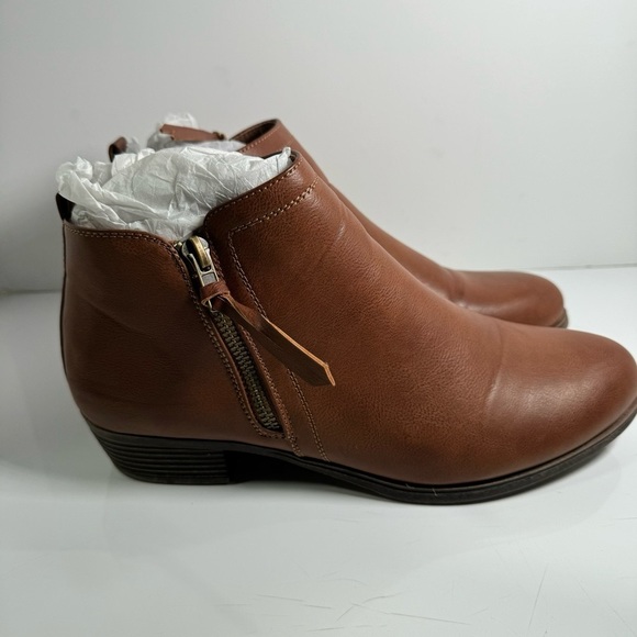 London Fog Women’s Ankle Booties sz 10 #205-C - Picture 6 of 7
